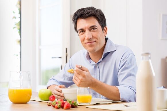a man is following a diet for prostatitis